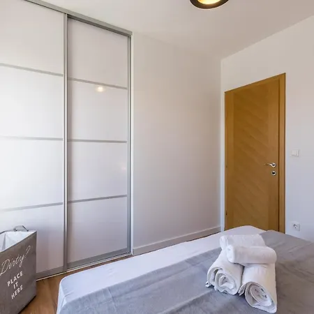 Villa Trogir 特罗吉尔