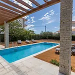 Villa Trogir 빌라 *