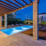 Villa Trogir 트로기르