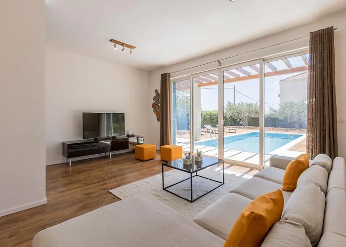 Villa Trogir *