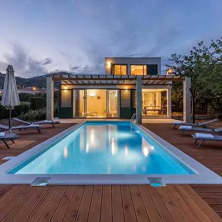 Villa Trogir Vila