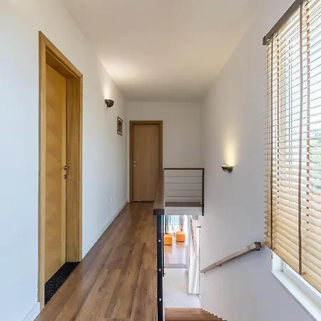 Villa Trogir Vila *